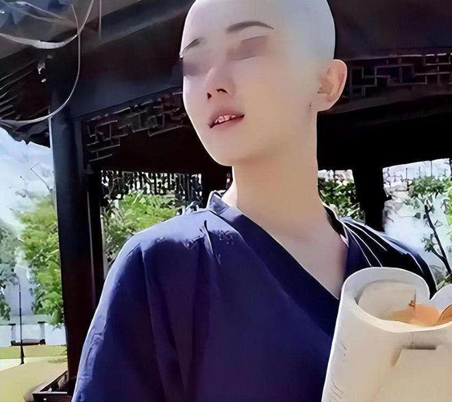 ：精通“胡媚术”九名男徒弟揭露其罪行爱游戏app安徽美女道士胡千慧被捕(图13)