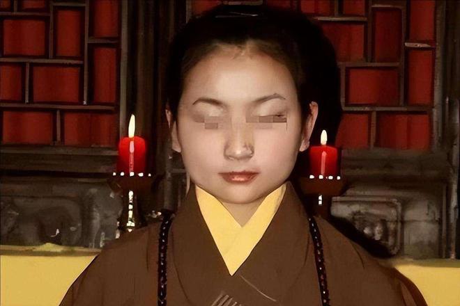 ：精通“胡媚术”九名男徒弟揭露其罪行爱游戏app安徽美女道士胡千慧被捕(图23)