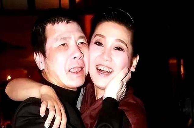 零代言背后深意 晚年现状验证王劲松预言ayx爱游戏app王志文的另类人生(图2)